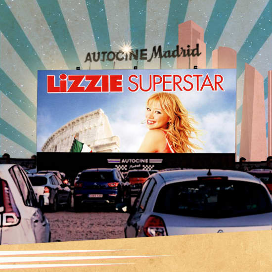 ﻿Lizzie Superstar at Autocine Madrid
