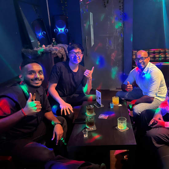 party-singapore-nightlife-networking-fever