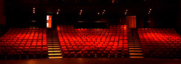 Theater Margarida Schivasappa