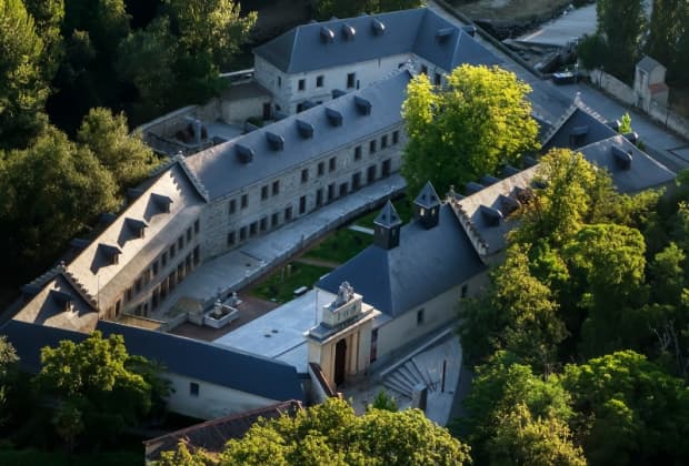 Visita guiada a la Real Casa de Moneda, Centro de Interpretación del Acueducto y Jardín del Rey 1