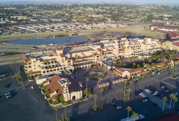 Del Mar Racing