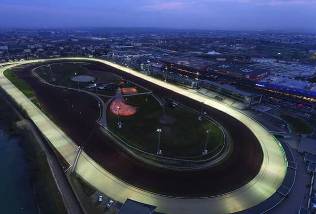 Hippodrome de Lyon - Carré de soie