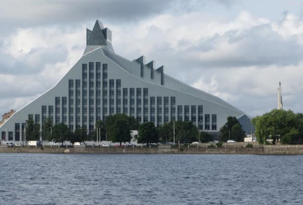 Latvijas Nacionālā bibliotēka