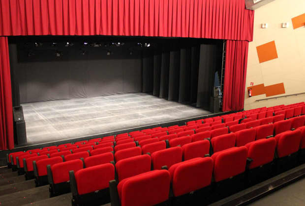 Teatro Jesús Ibañez de Matauco