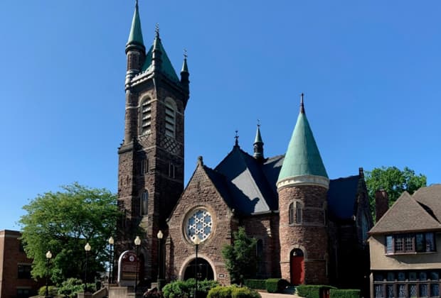 St Thomas Church