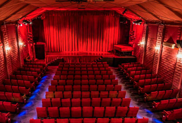 Avoca Beach Theatre