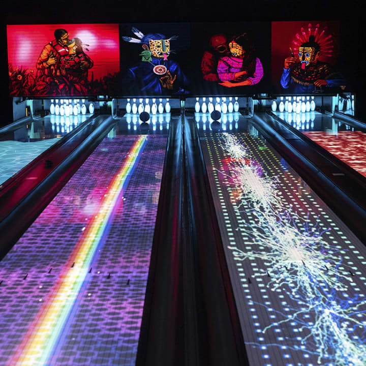 ﻿CityPlay: VIP Bowling, Neon Minigolf and Arcade