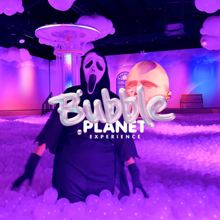 Bubble Planet: An Immersive Experience