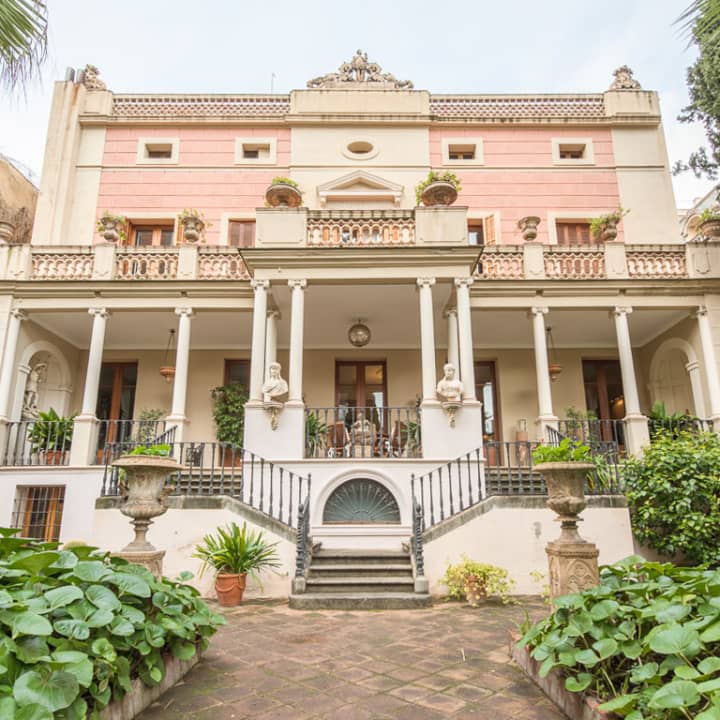 Visita a Casa Rocamora: un palacete isabelino