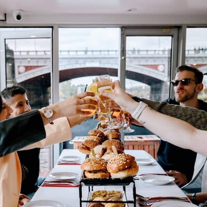 ﻿Bottomless Brunch Afloat à Melbourne