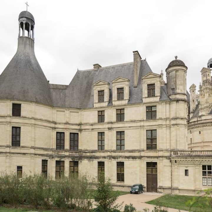 Visite guidée d'une journée des Châteaux de la Loire au départ de Paris