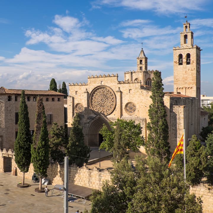 ﻿Guided visit to the Monastery of Sant Cugat in Barcelona