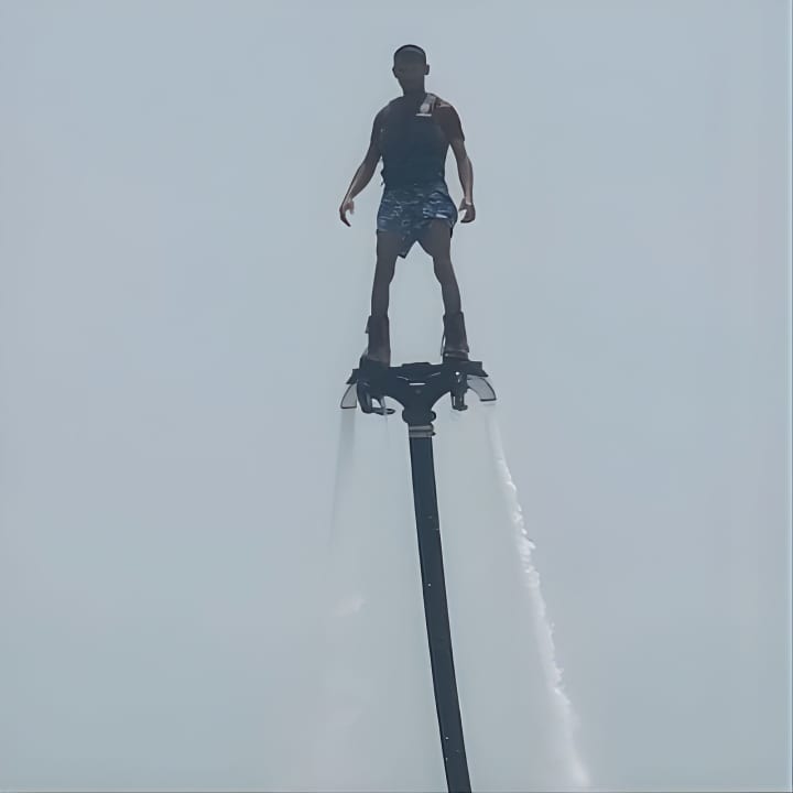 30 Minutes Flyboard Experience. 