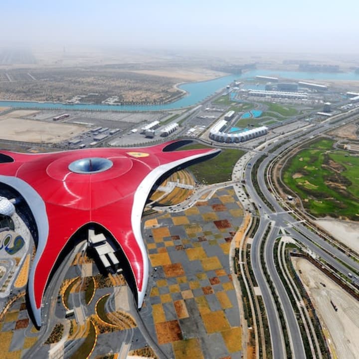 Abu Dhabi: Day Trip from Dubai with Sheikh Zayed Mosque and Ferrari World