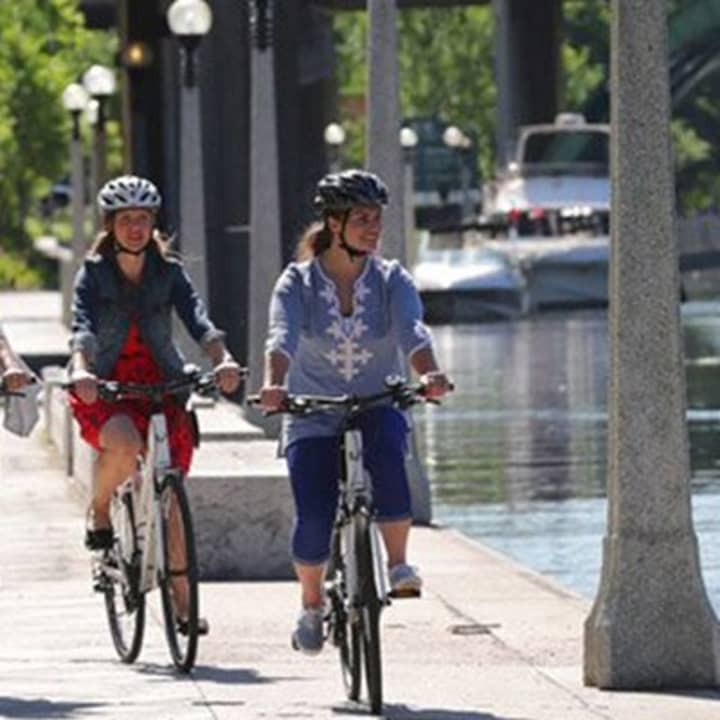 ﻿À vélo dans la capitale nationale, autoguidée