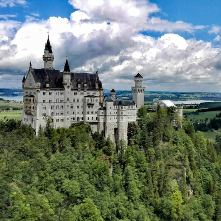 Schloss Neuschwanstein: Eintritt ohne Anstehen + Führung