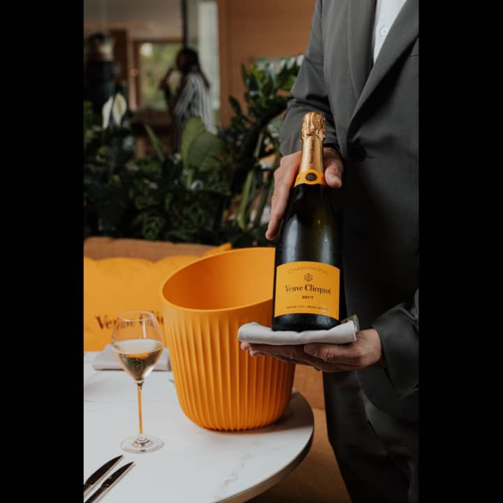 ﻿Bubbly Brunch w/ Veuve Cliquot at the Hyatt Regency Lisboa