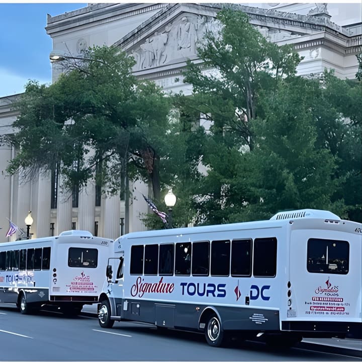 Sight DC with 10+ Stops including Jefferson Memorial, White House