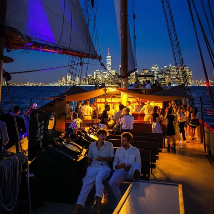 Sunset Wine & Jazz City Sail at Clipper City