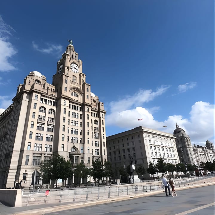 Liverpool Film and Music - 2 hour Walking Tour for 1-15 people