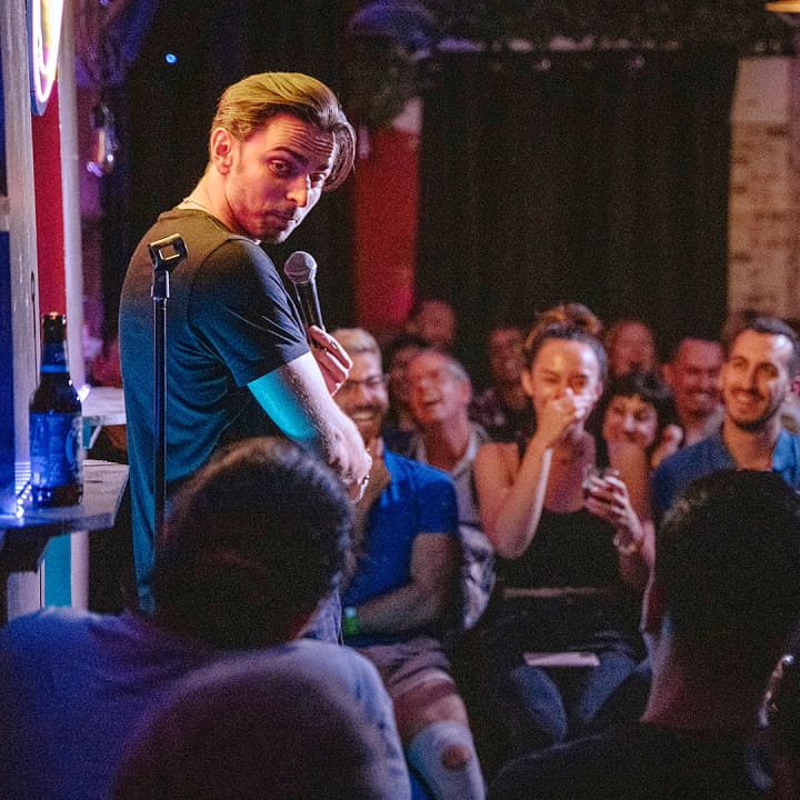 Dark comedy & Crowd Roasts in The West End