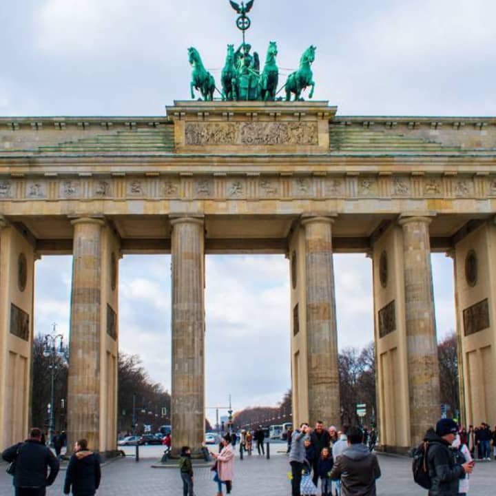 Berliner Mauer-Tour & City-Quiz: Brandenburger Tor und mehr