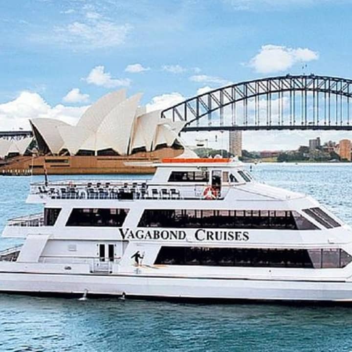 Lunch Cruise with Music on Sydney Harbour