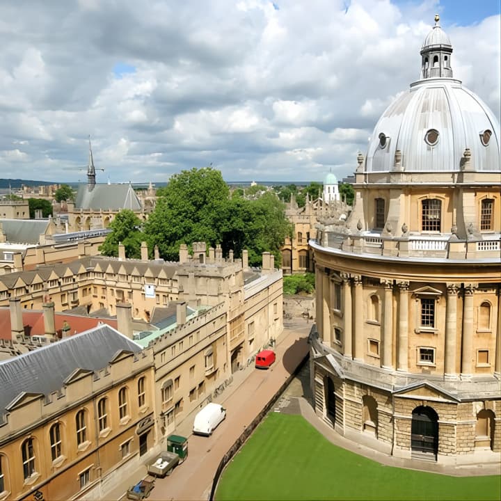 Oxford and Cambridge Tour from London