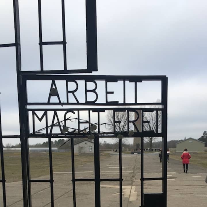 Rundgang durch das Konzentrationslager Sachsenhausen