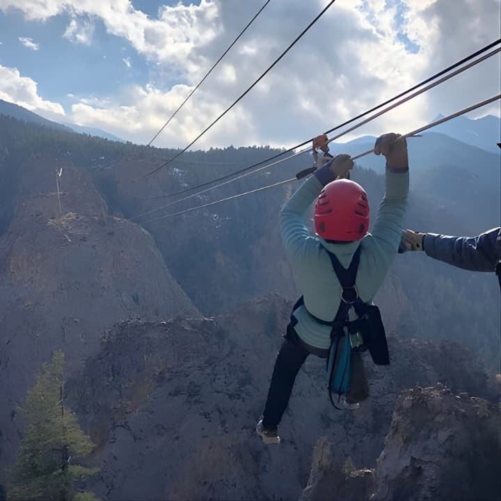 Woods Course Zipline Tour in Seven Falls