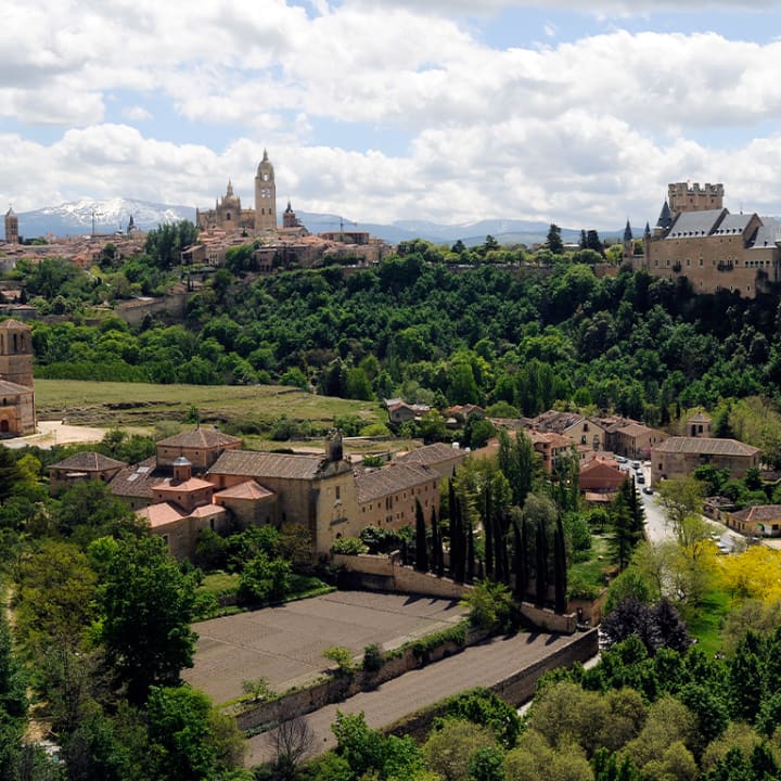 El Valle del Eresma, a la sombra del Alcázar