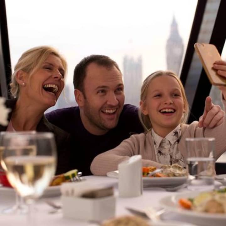 ﻿Almuerzo Crucero fluvial por el Támesis con comida de 2 platos