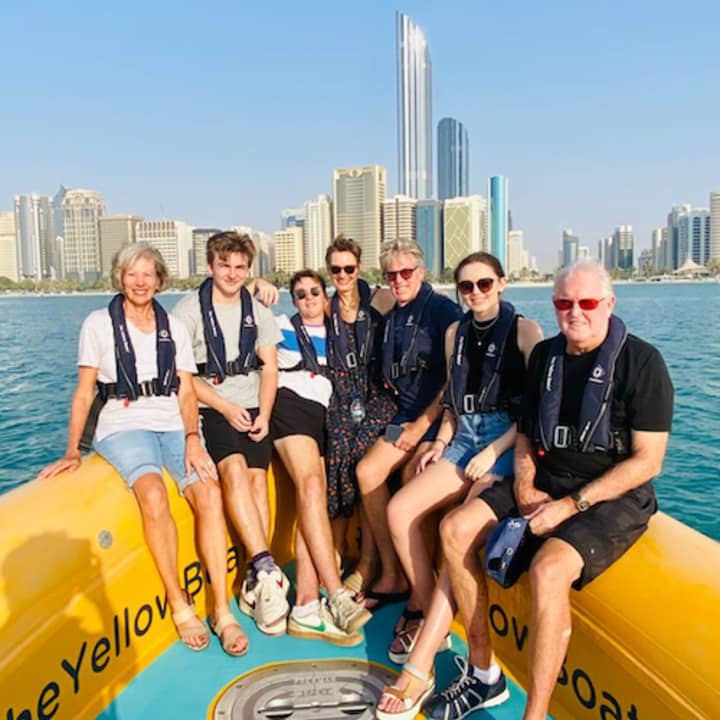 60-Minutes Emirates Palace Corniche & Lulu Island Boat Tour