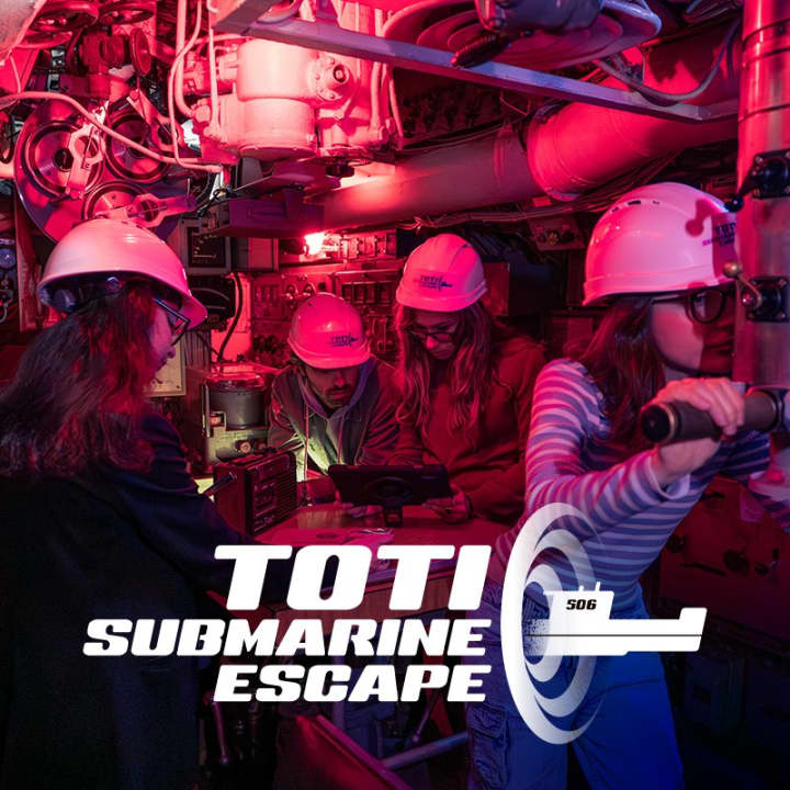 Toti Submarine Escape Milano