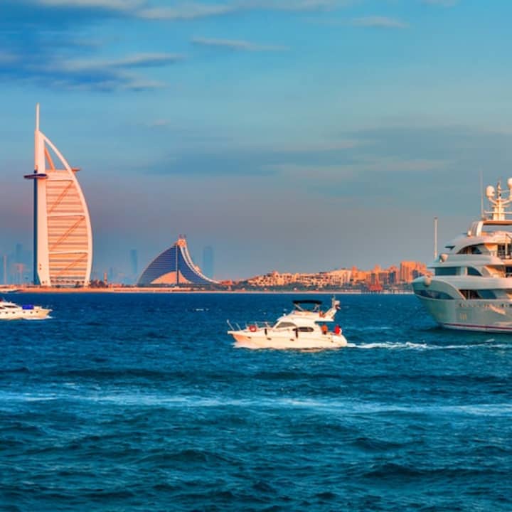 Palm Jumeirah, Burj Al Arab & Dubai Marina: 99-minute Premium Boat Tour