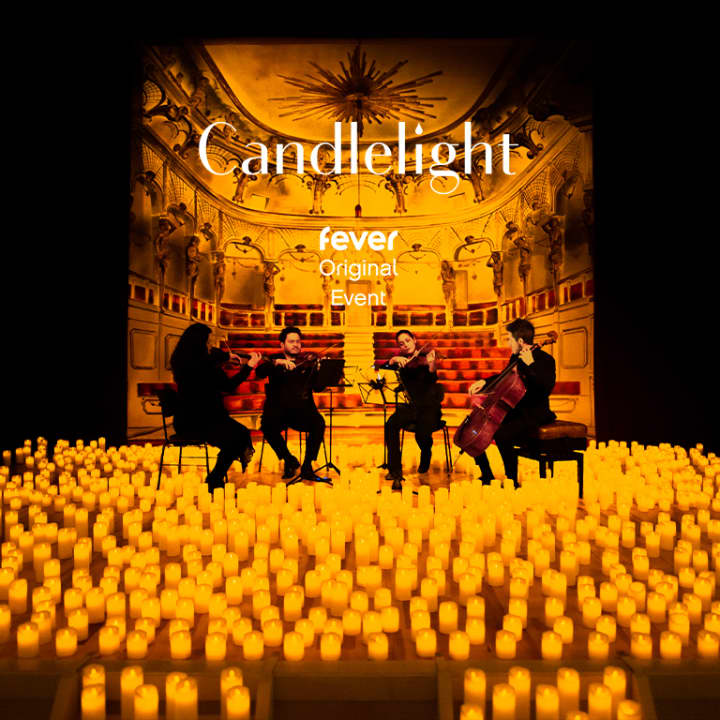 Candlelight Potsdam: Filmmusik von Hans Zimmer im Schlosstheater des Neuen Palais