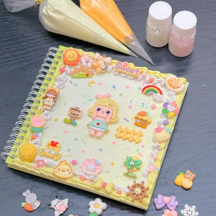 Cream Glue Workshop: Make Your Own Notebook