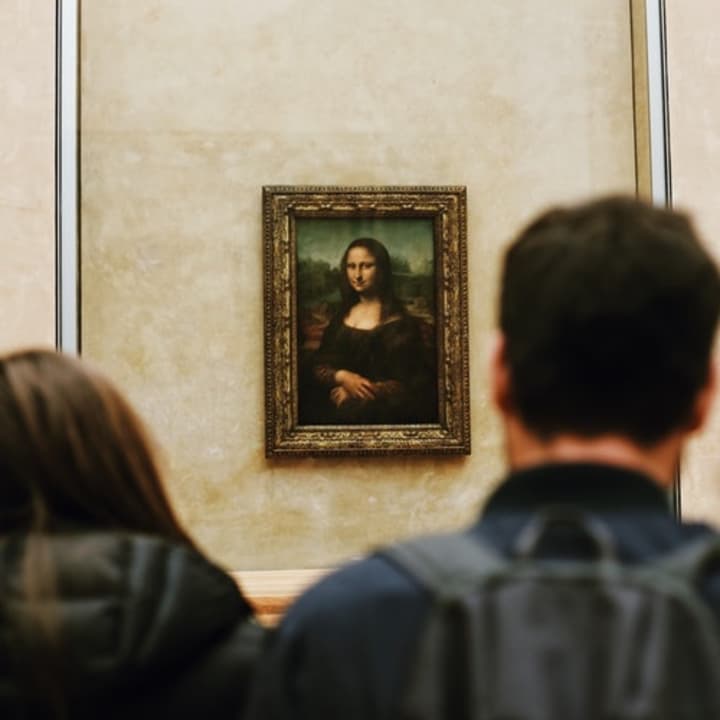﻿Entrée coupe-file pour le Musée du Louvre et visite guidée privée