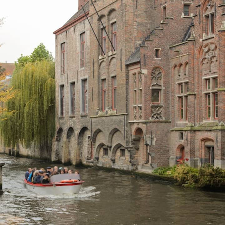 Bruges : Excursion autoguidée d'une journée avec transport depuis Paris