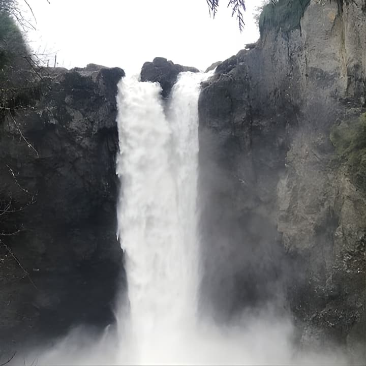 ﻿Seattle Waterfall Experience