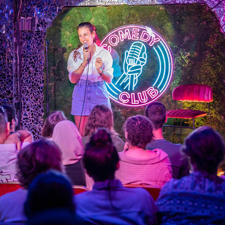 Don-K Comedy Club: The Best of Stand-up in Saint-Germain