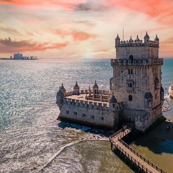 Tour Lisboa cidade antiga, passeio de helicóptero e tour de barco