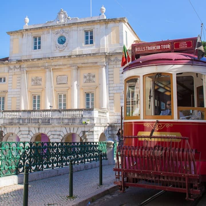 Ônibus Amarelo Lisboa: Ônibus de 48 horas e Bonde Historic Hop-on Hop-off
