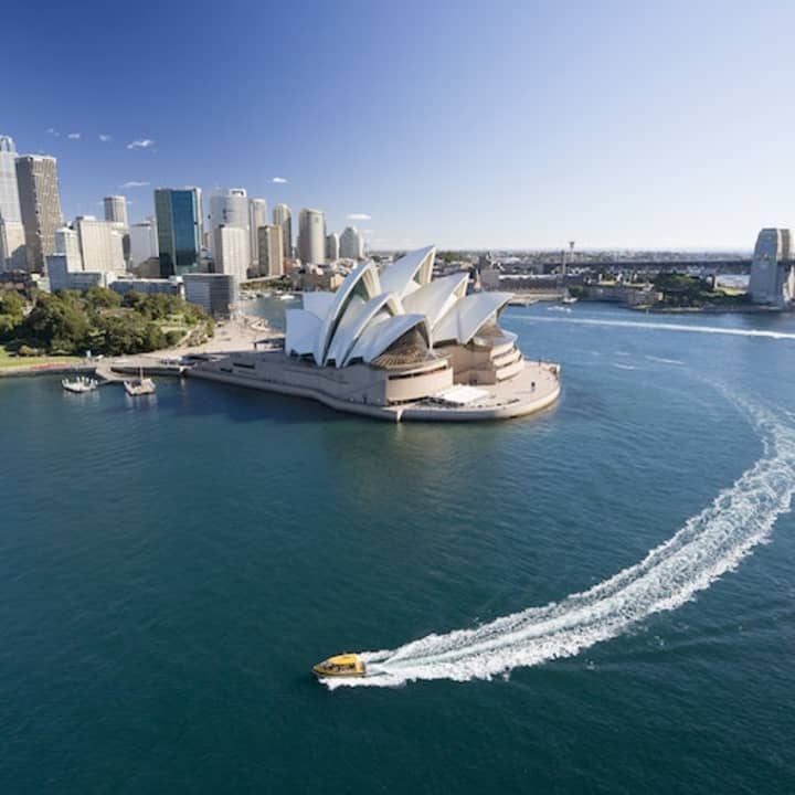 Sydney Harbour Hopper Pass: 24 or 48-Hr Hop-on Hop-off Boat