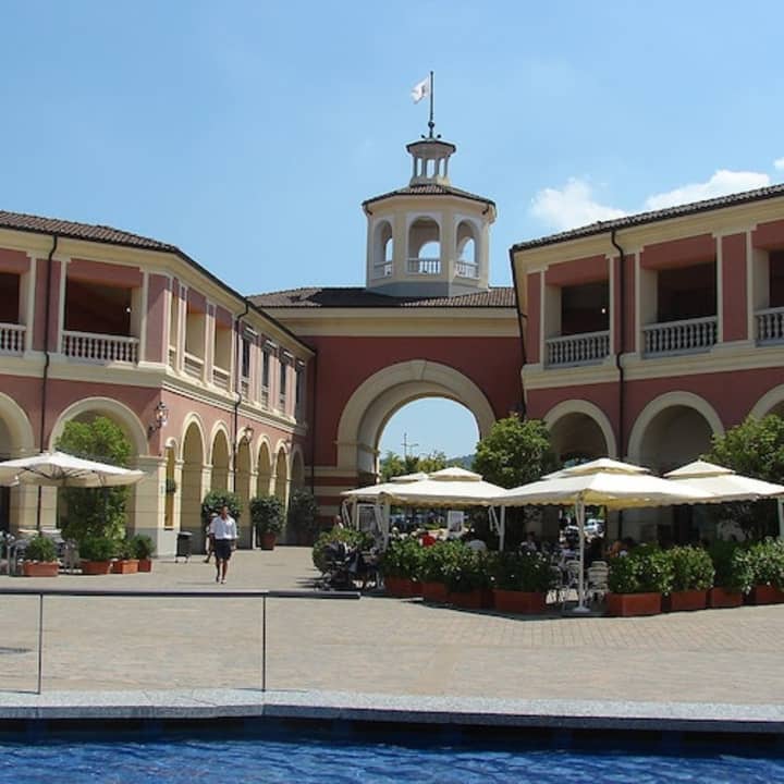 ﻿Serravalle Designer Outlet: Round trip from Milan