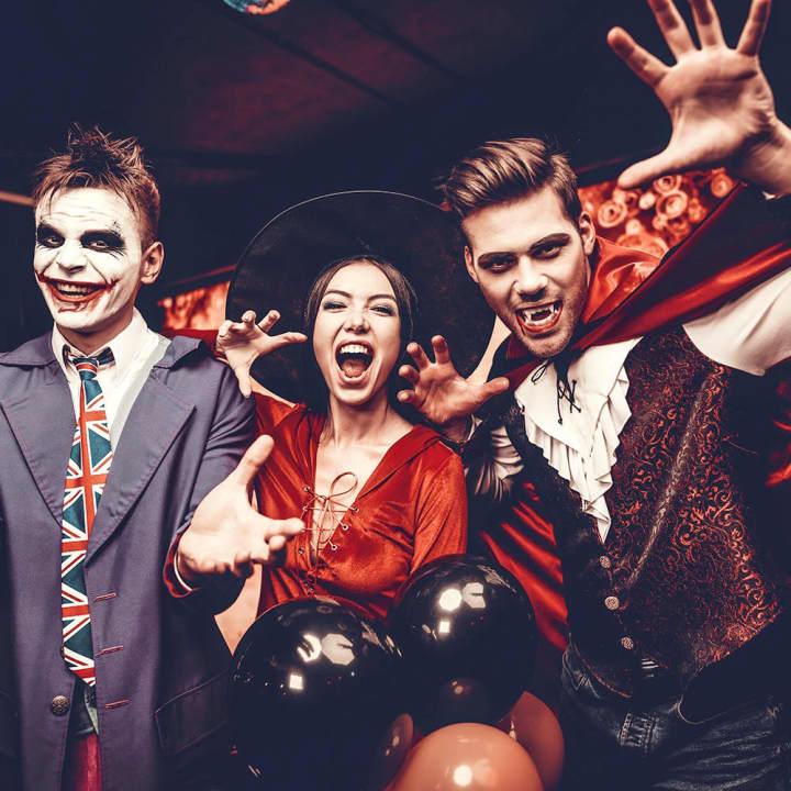 Thriller Halloween Yacht Party
