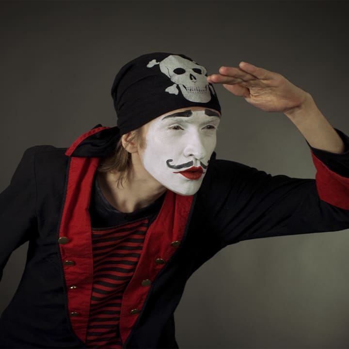 El Pirata Abracadabra, chas chas en Teatro Victoria