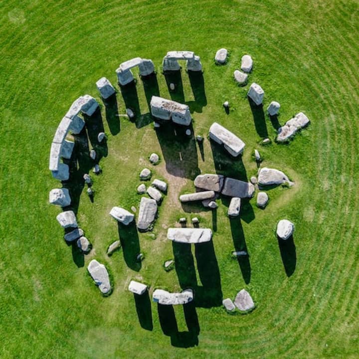 Stonehenge: Day Trip from London