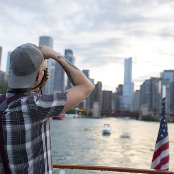 Chicago: Architecture Foundation Center River Cruise aboard Chicago's First Lady