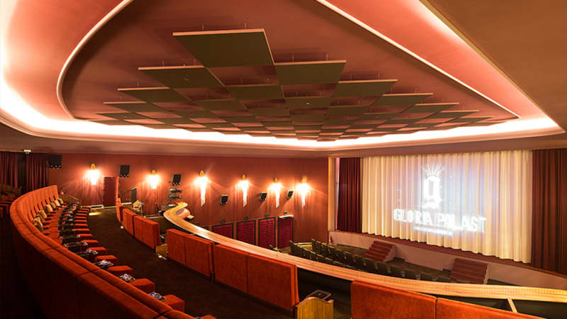 Gloria Palast